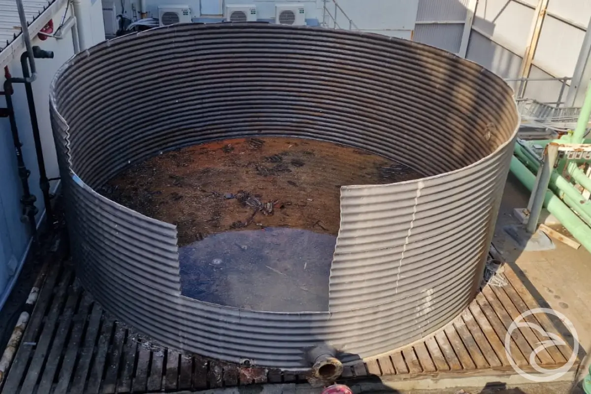industrial tank servicing strategies maintenance work on steel tank
